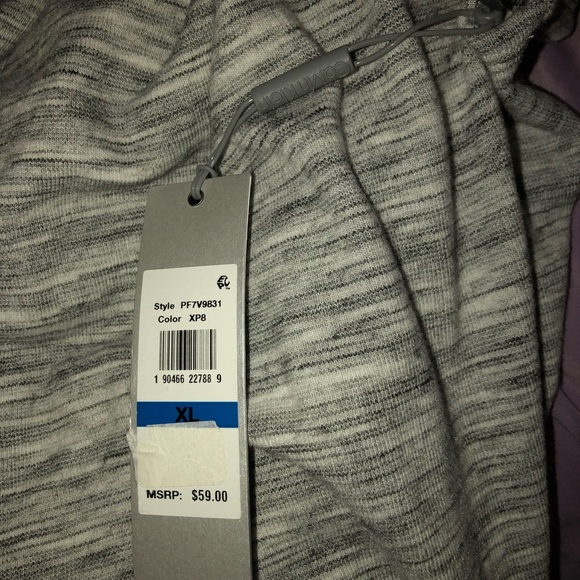 Calvin Klein sweater vest - Picture 5 of 5